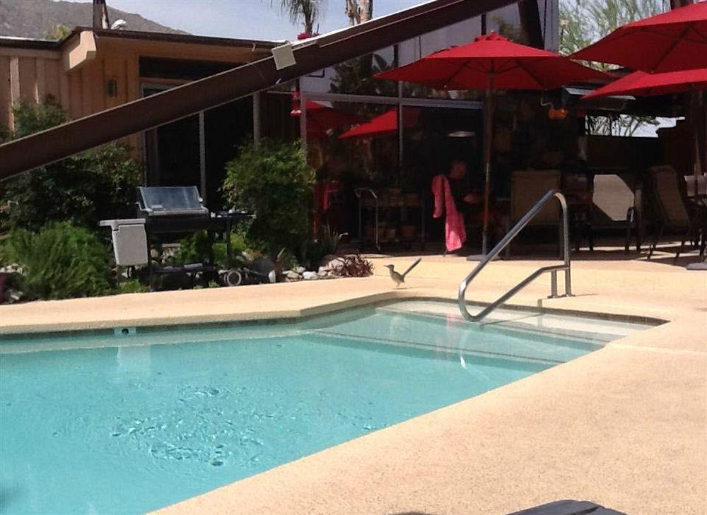 Triangle Inn Clothing Optional Resort For Men Palm Springs Eksteriør bilde